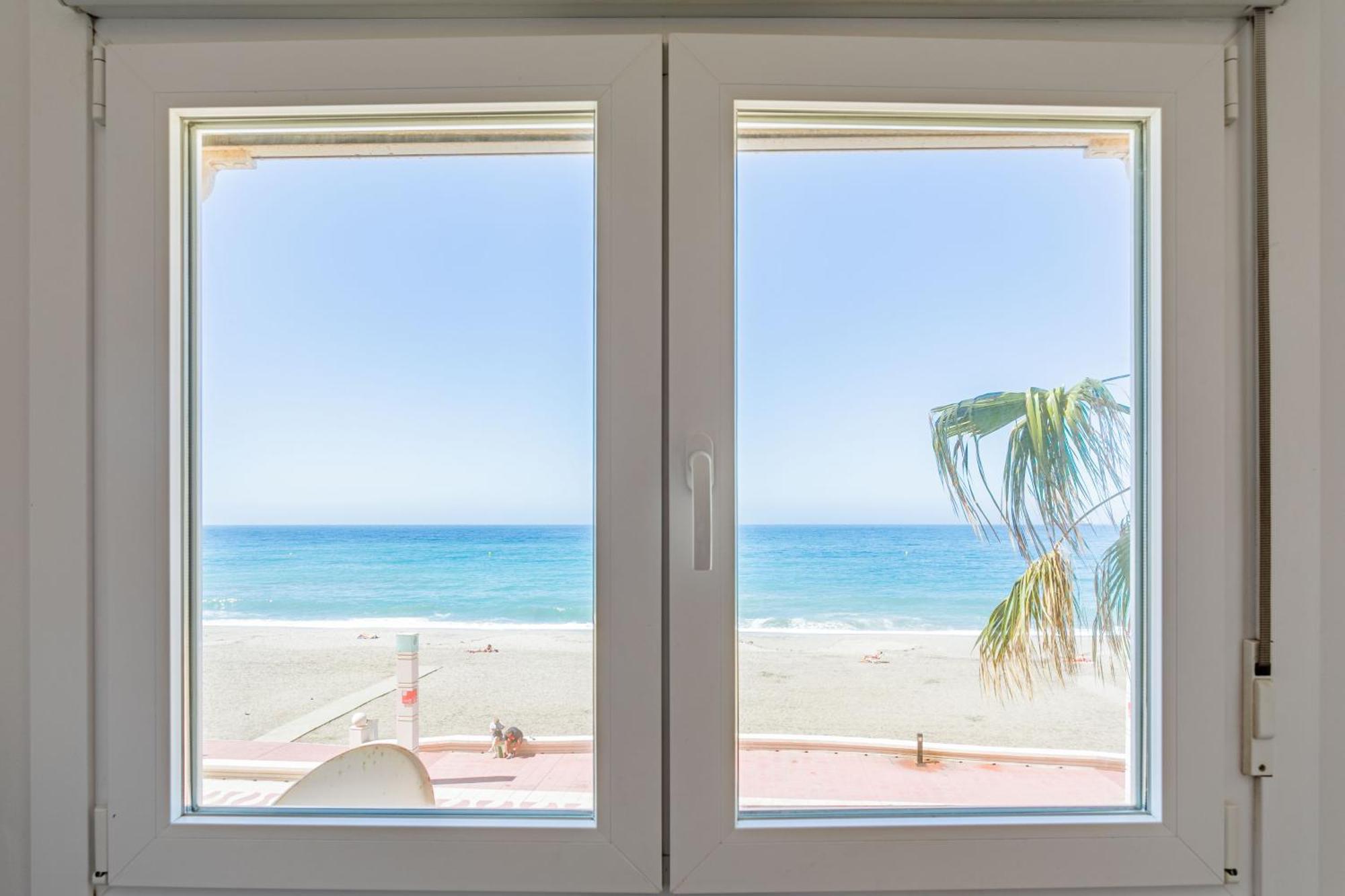 Trendyhomes Zapillo Beach - Primera Linea De Playa Альмерія Екстер'єр фото